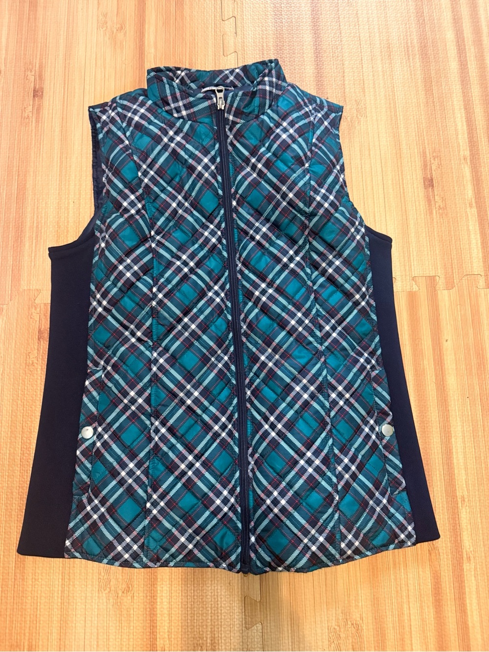 Kim Rogers Women's Quilted Vest Size Small, Blue And Green Plaid